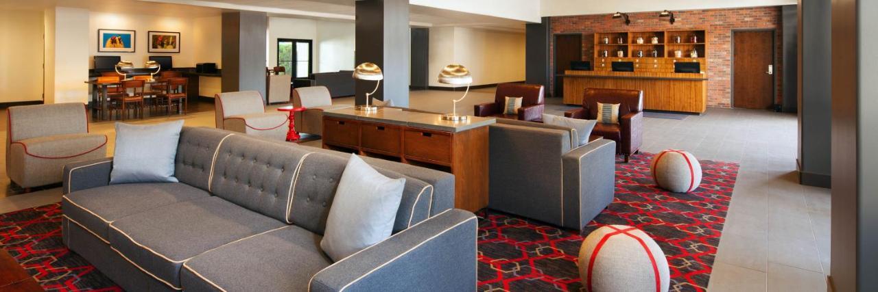 Four Points By Sheraton Phoenix South Mountain Ngoại thất bức ảnh